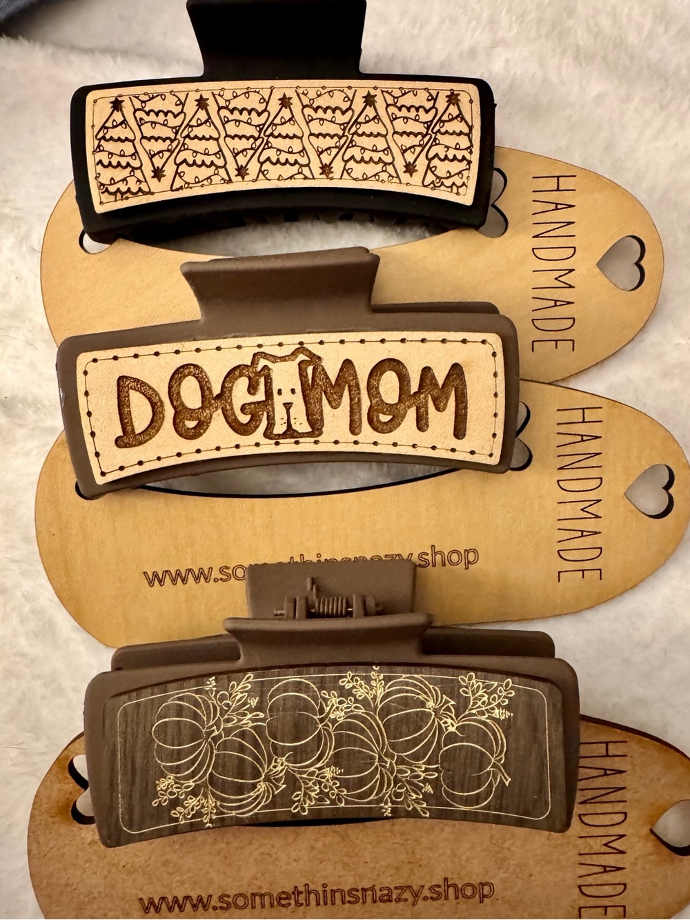 2 Hand crafted customizable wood hair clips - Picture 4 of 16